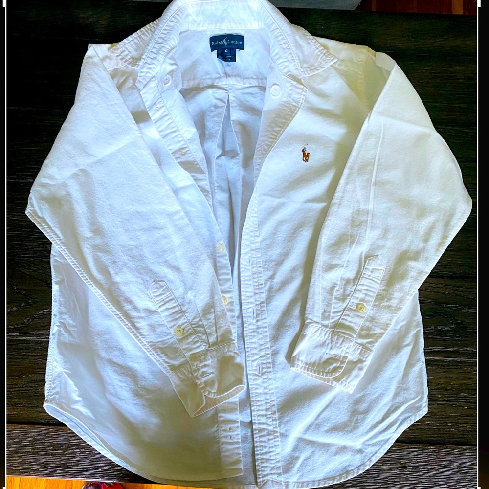 White long sleeve collar shirt.